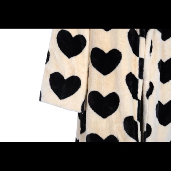 Marseille Pari Black Hearts Faux Fur Lux Driving Midi Coat In Honey - Picture 5 of 9